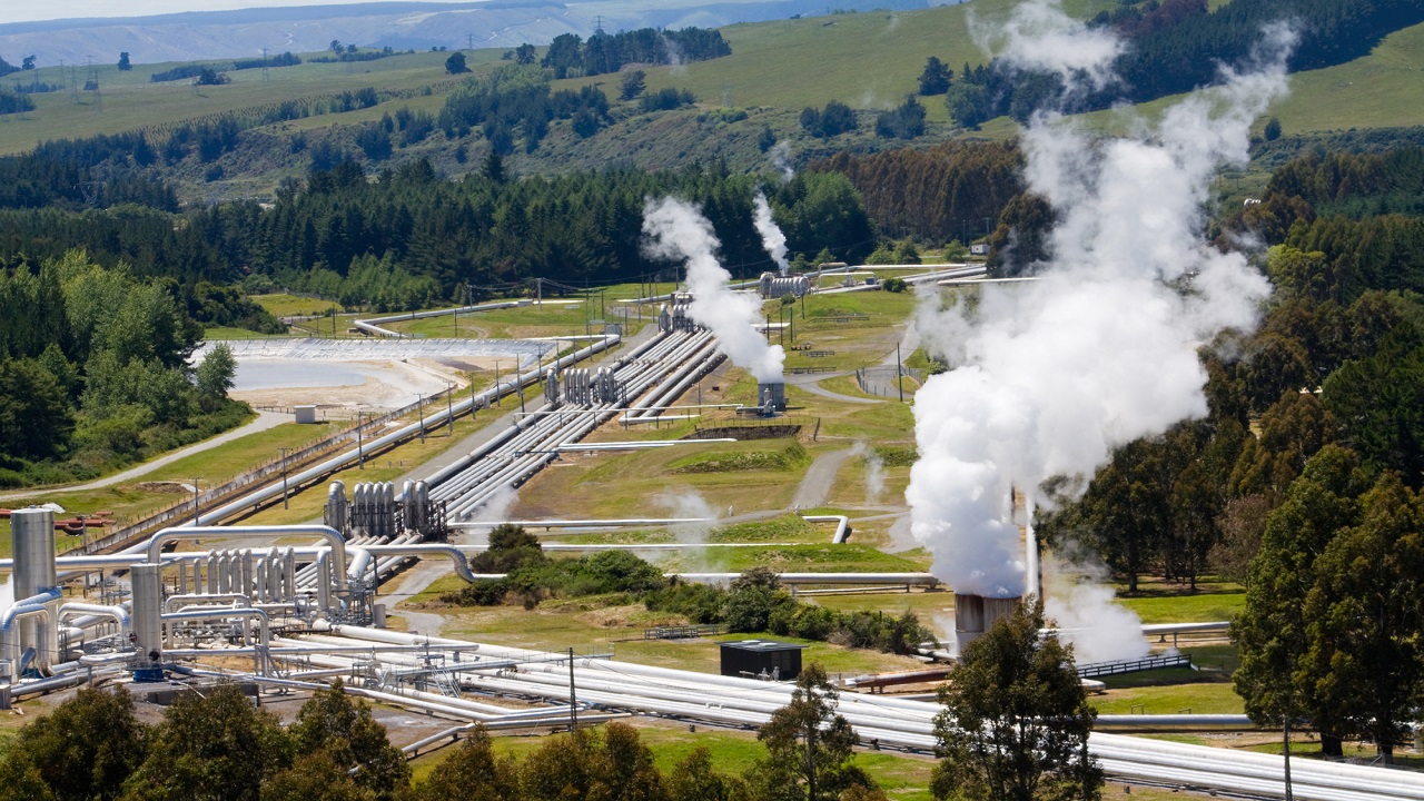 Decarbonizing heating and cooling with cogeneration from renewable sources